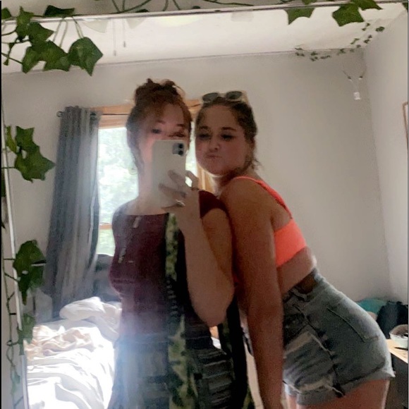 alyssa_dever